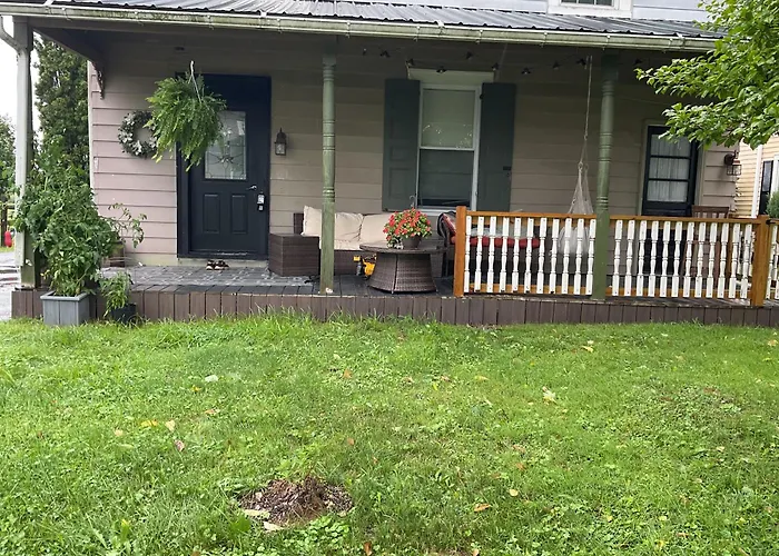 Amish Country Stay W/ Buggy Ride